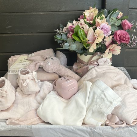 מארז לידה להולדת בת 400