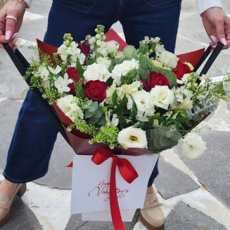 איזבל אדום לבן